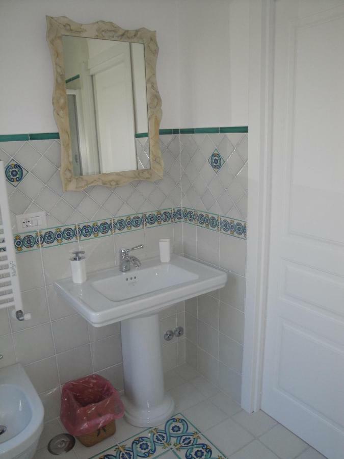 Antonelloapartments - La Farfalla Bianca Marciano Екстериор снимка